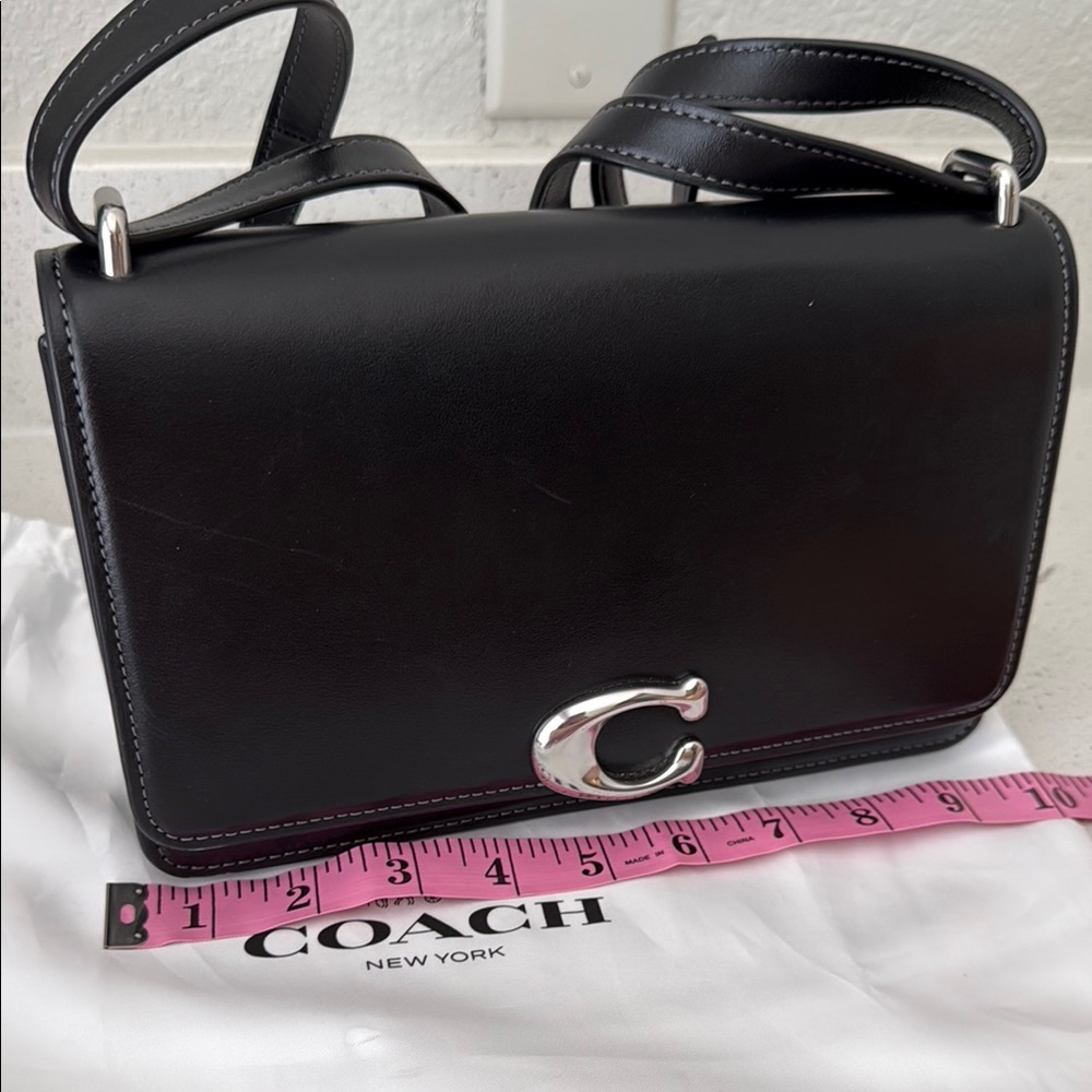 Coach Bandit in Black